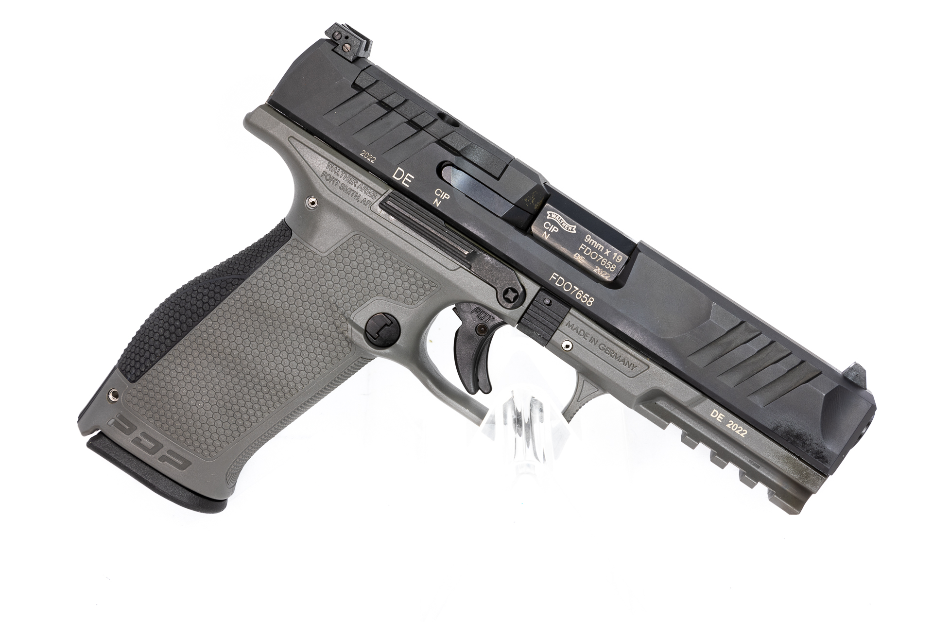 gebr. WALHTER PDP Tungsten Grey 4,5" mit Originalkoffer, NPR: 960,00€ gebr. WALHTER PDP Tungsten Grey 4,5" mit Originalkoffer, NPR: 960,00€