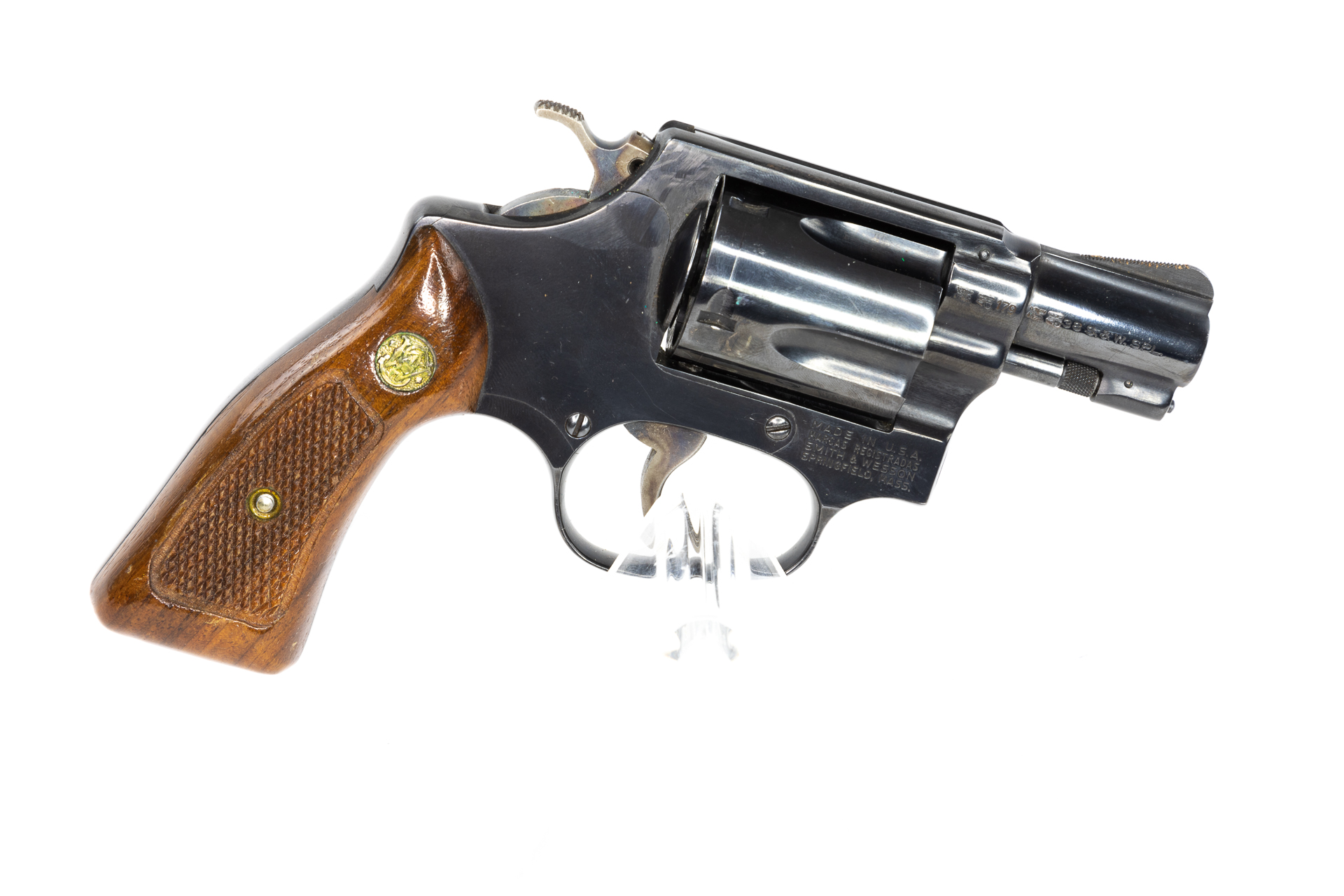 gebr. SMITH & WESSON Revolver Mod. 36 mit Holzgriff 2"-Lauf und Lederholster Zustand: Sehr gut gebr. SMITH & WESSON Revolver Mod. 36 mit Holzgriff 2"-Lauf und Lederholster Zustand: Sehr gut
