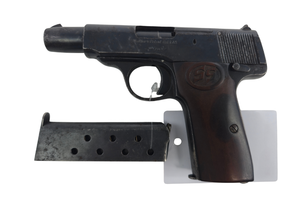 gebr. Walther Pistole Zella Mehlis, Mod. 4 mit Reservemagazin, Zustand. Stark gebraucht