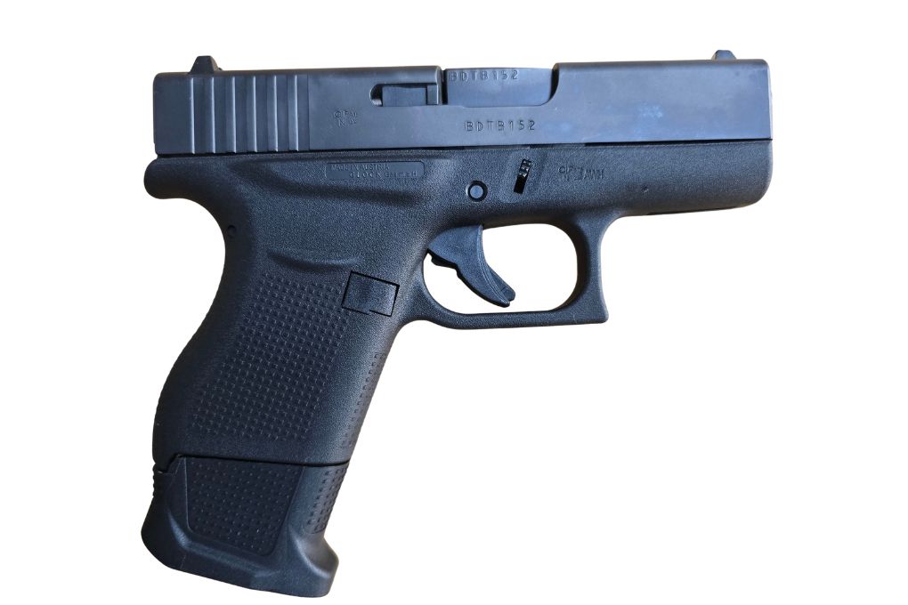gebr. GLOCK Mod. 43 mit Reservemagazin und Magazinverlängerung im Originalkoffer, Zustand: Neuwertig