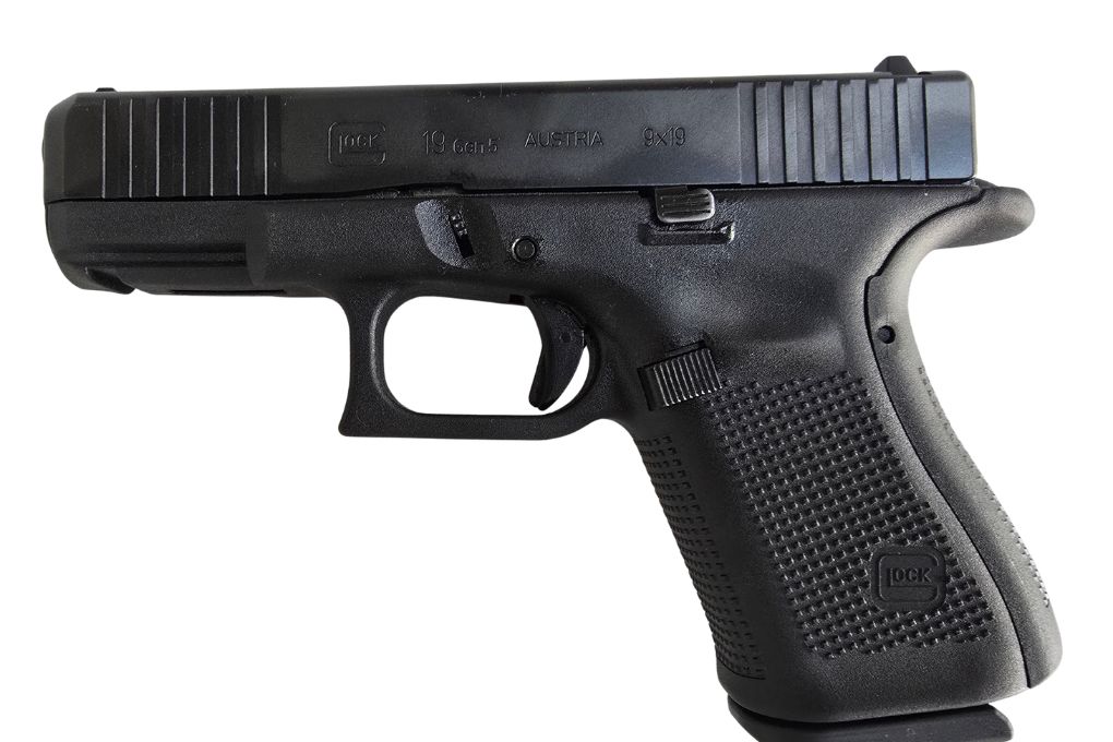 gebr. GLOCK 19 Gen. 5 mit Reservemagazin im Originalkoffer mit Zubehör. Zustand: Neuwertig, NPR €865,00