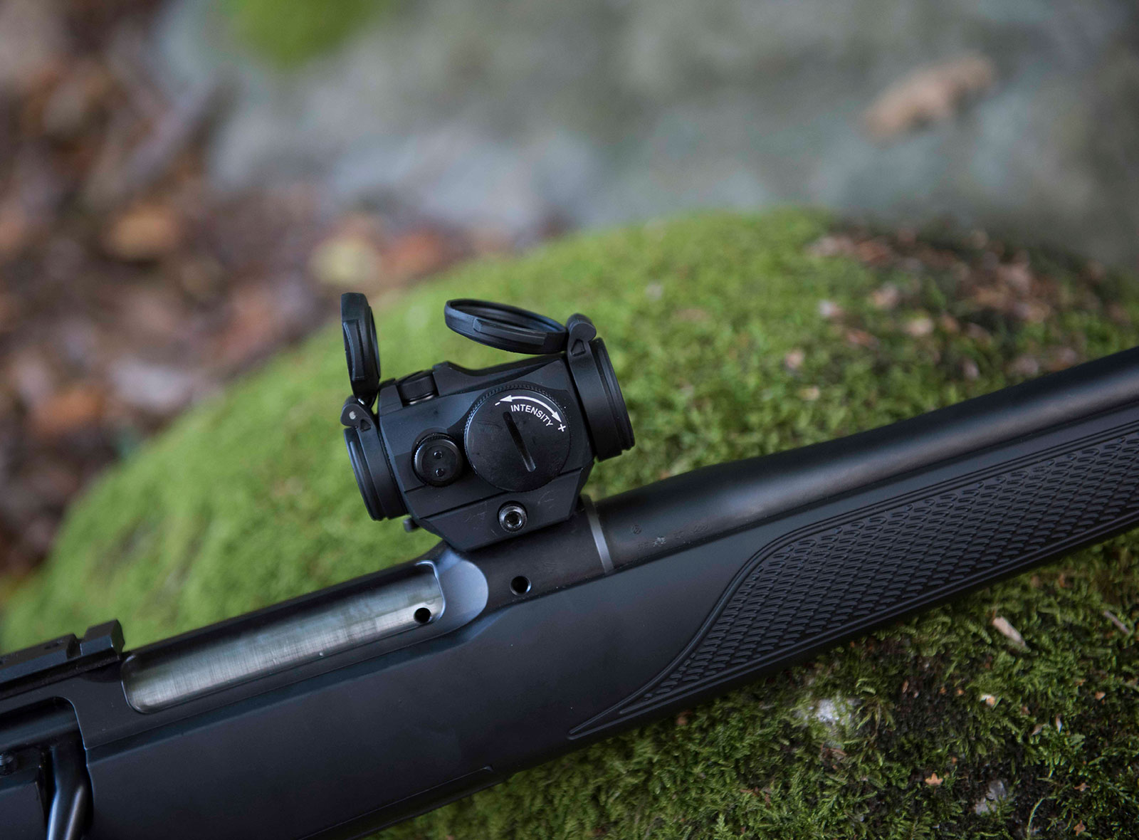AIMPOINT Micro H-2 2MOA Weaver AIMPOINT Micro H-2 2MOA Weaver